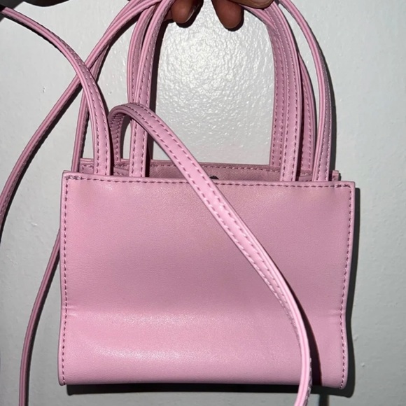 SOLD Pink bubble gum small telfar - Picture 2 of 5